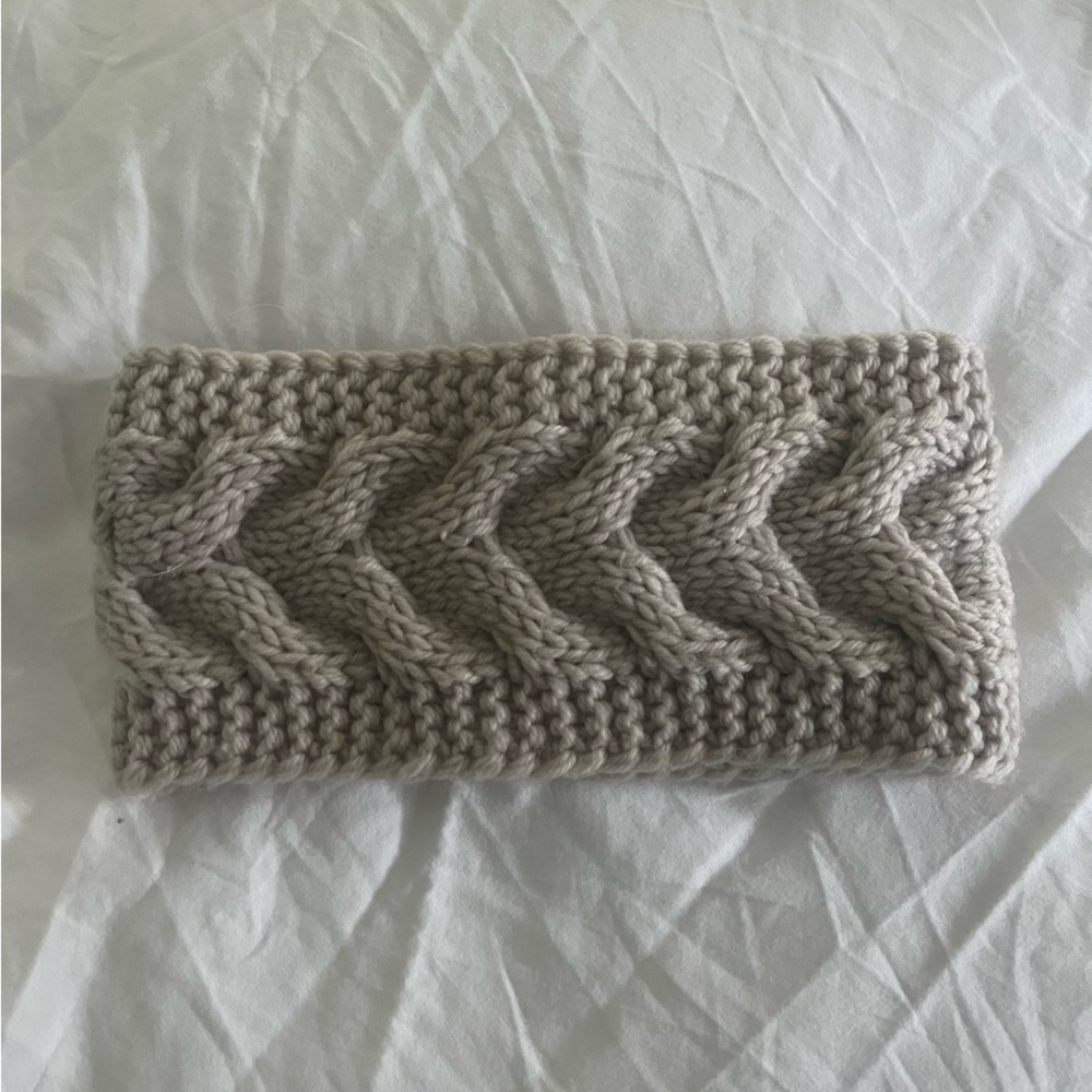 Beige Cable-knit Headband